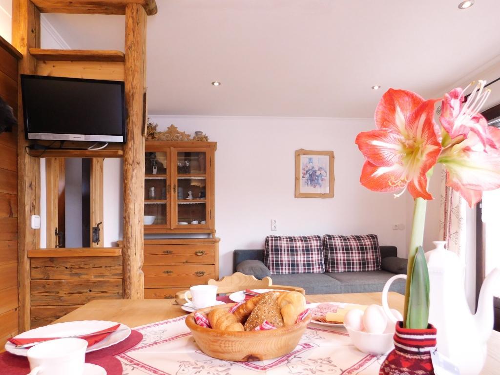 Monteur-Zimmer - Preis pro Nacht - Golling an der Salzach - Zirm`Klanghäusl